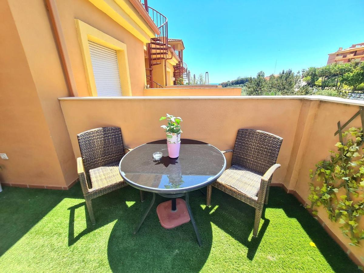 Aa Guest - Reserva De Marbella Golf Course Eco Kültér fotó